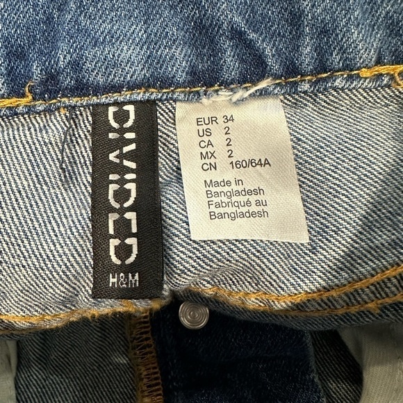 NWOT. Shorts. - Picture 3 of 5